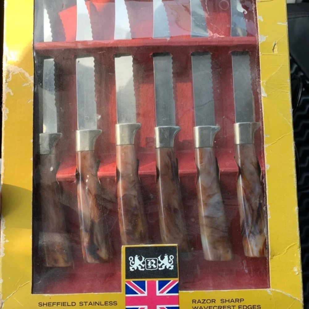 New in box Vintage sheffield stainless blades